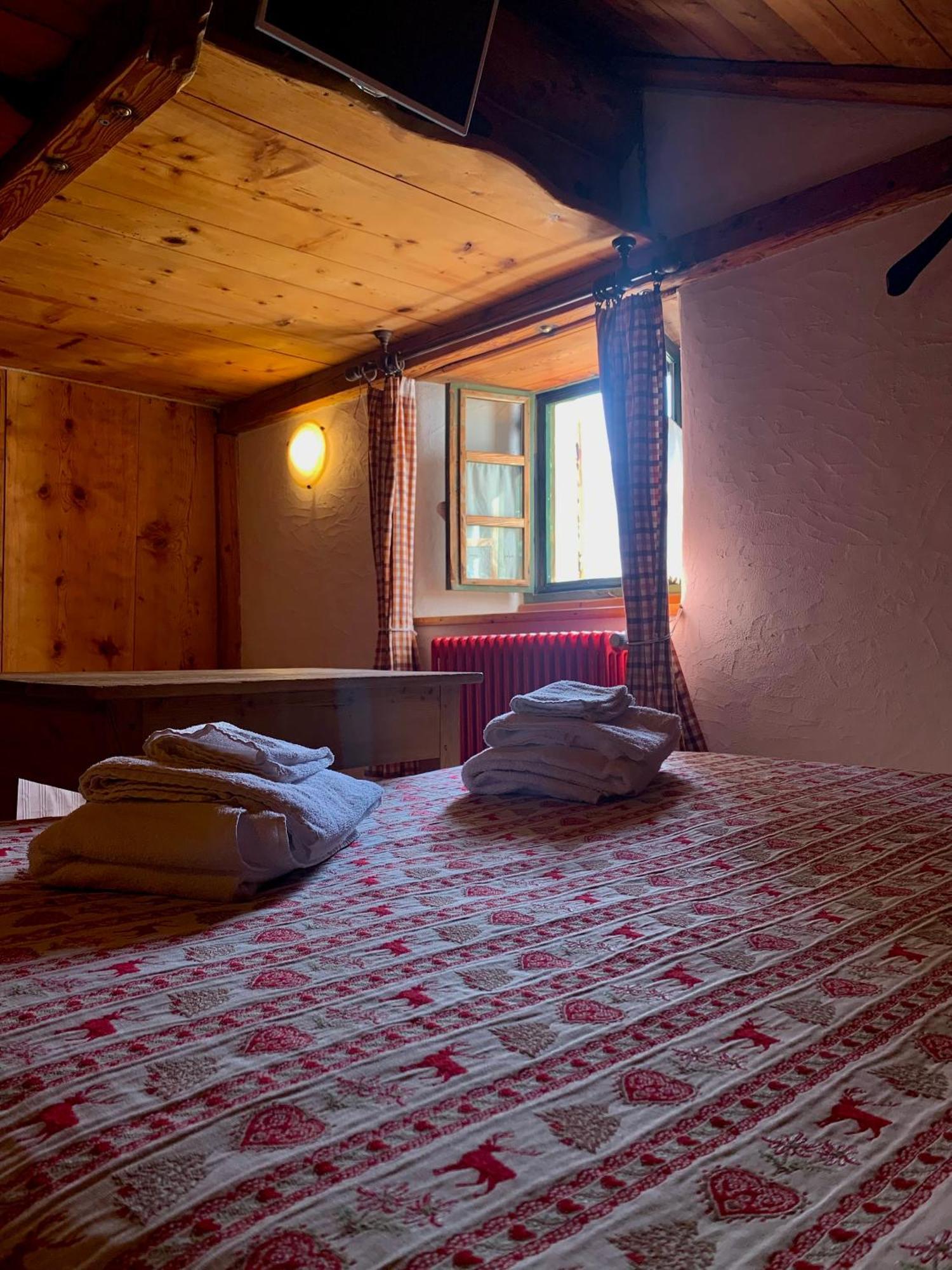 Chalet Del Lago Ceresole Reale Exterior photo